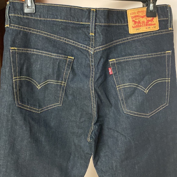 Mens - Picture 3 of 4